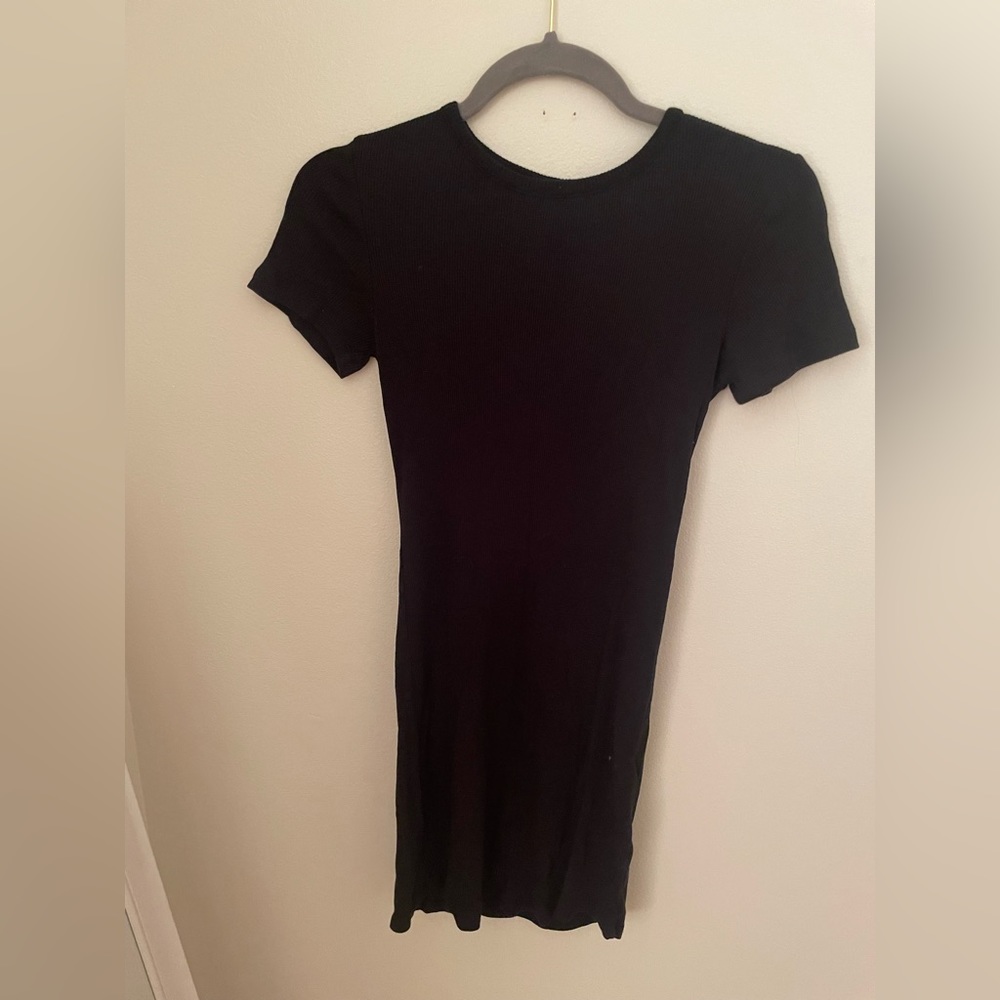 Black t shirt dress